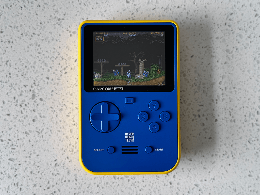 A Capcom Super Pocket running Ghouls ‘N Ghosts.